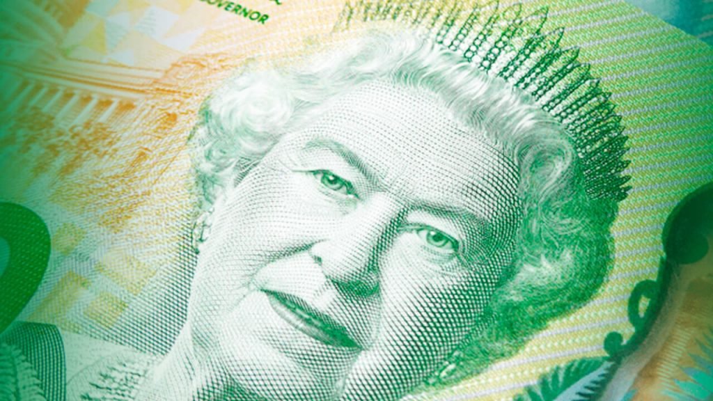 Rainha Elizabeth II - estampada em notas